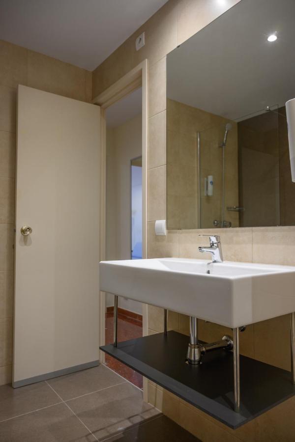 Beach Family Apartments سالو المظهر الخارجي الصورة